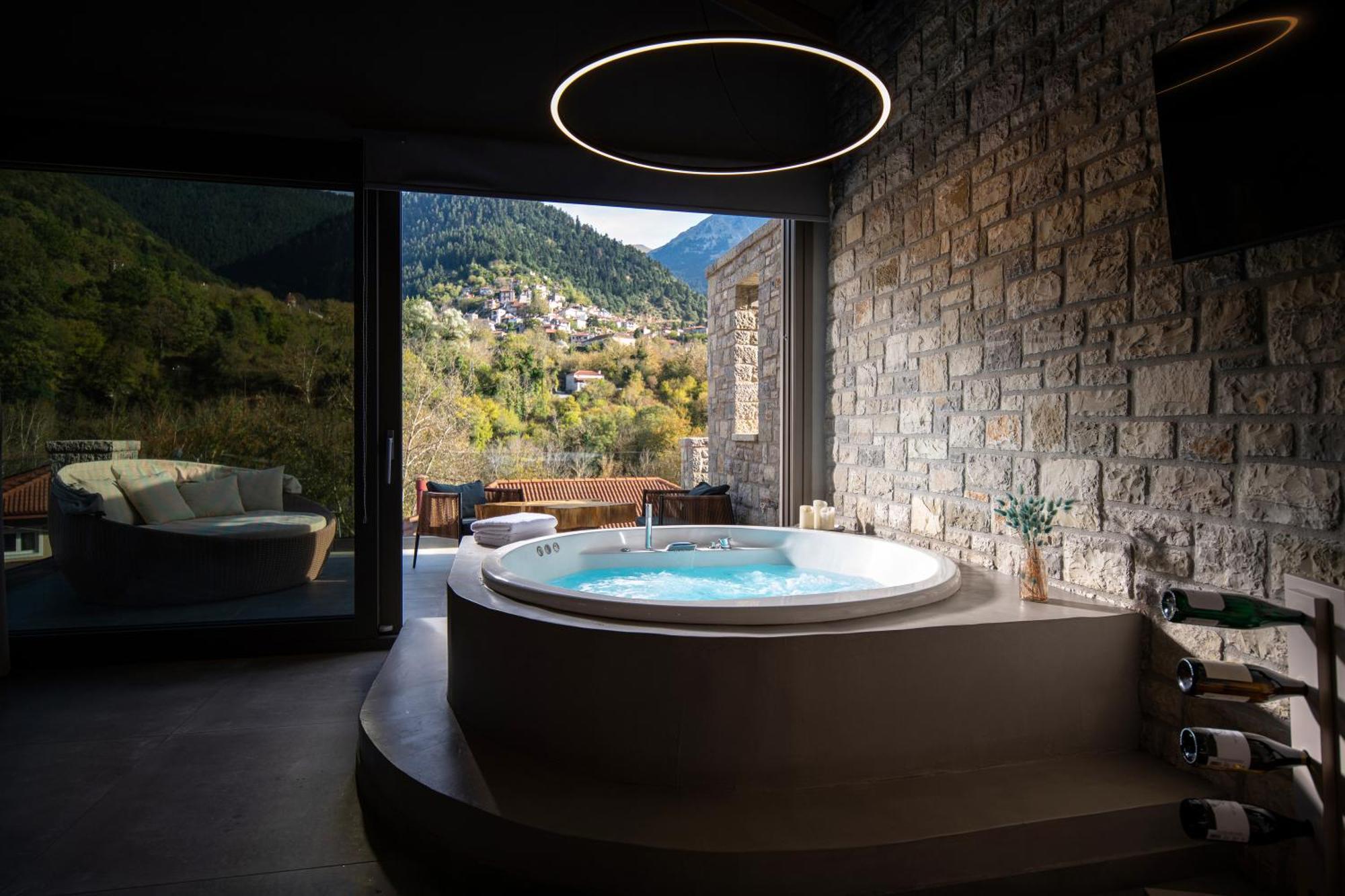 Evora Luxury Suites Mega Chorio 外观 照片
