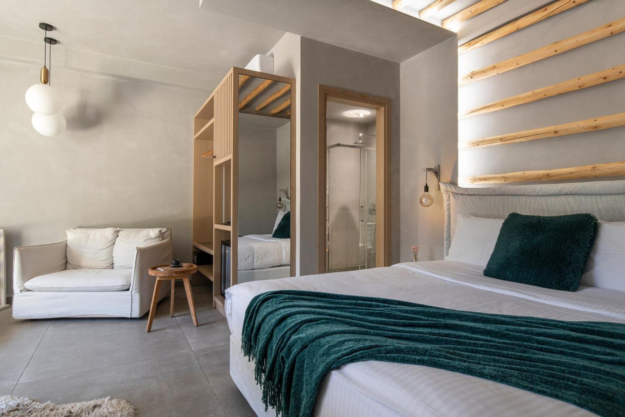 Evora Luxury Suites Mega Chorio 外观 照片
